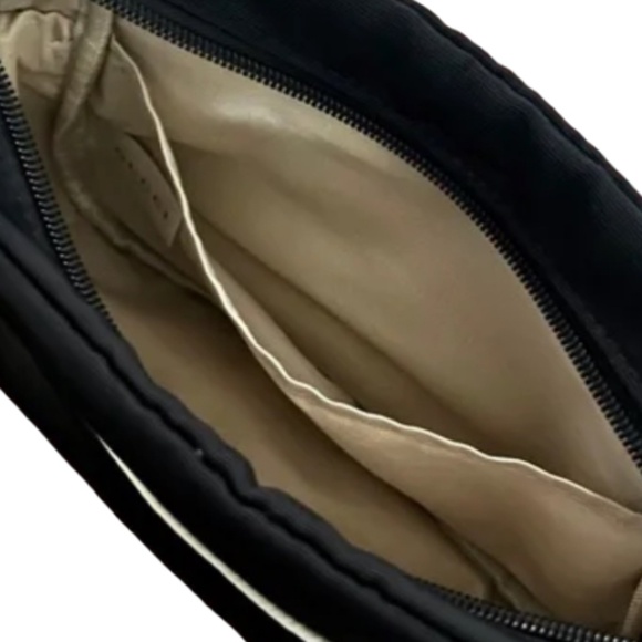 Gucci Bag Crossbody Beauty Pouch NEW - Picture 4 of 6